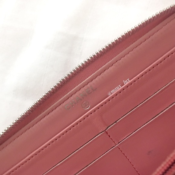 🌸SOLD🌸 Part II: Chanel Zippy Wallet Clutch - Picture 7 of 8